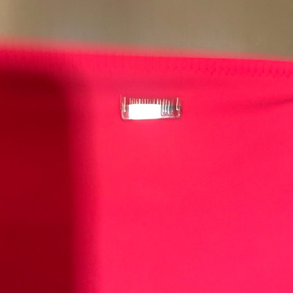 Victoria's Secret - Picture 5 of 6